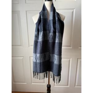 Perry Ellis Cashmere Feel Gray Diamond Pattern Scarf Fringe 66 x 12 Cozy Preppy
